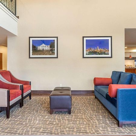 Comfort Suites San Antonio Airport North Zewnętrze zdjęcie